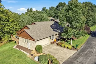 201 Oakview Dr, Hermitage, PA 16148 - Photo 41