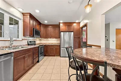 1101 Cherry St, Latrobe, PA 15650 - Photo 5
