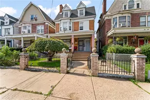 1129 N St Clair St, Pittsburgh, PA 15206 - Photo 3
