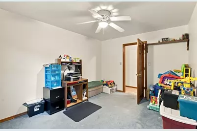 902 Central Drive, New Eagle, PA 15067 - Photo 23