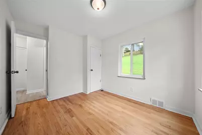 664 Manoah Dr, Bethel Park, PA 15102 - Photo 19
