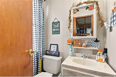610 1st St, Vanderbilt, PA 15486 - Photo 11