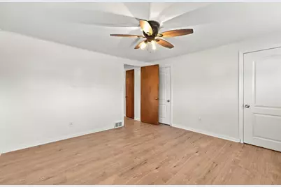 121 Crescent St, Evans City, PA 16033 - Photo 27