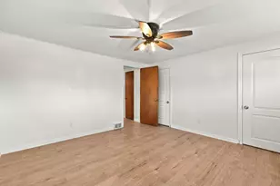 121 Crescent St, Evans City, PA 16033 - Photo 27