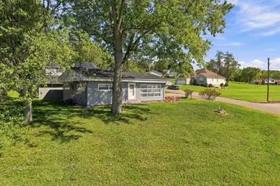 121 Crescent St, Evans City, PA 16033 - Photo 39