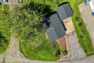 121 Crescent St, Evans City, PA 16033 - Photo 5