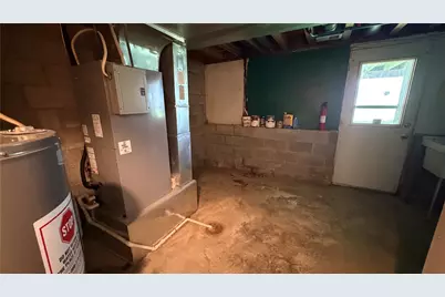 528 Hemlock Ct, Findlay Township, PA 15108 - Photo 25