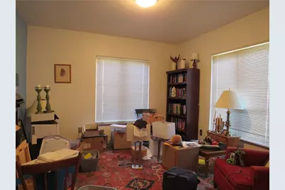 319 N Broad St, Grove City Boro, PA 16127 - Photo 7