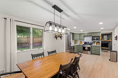 1266 Delfield Dr, Bethel Park, PA 15102 - Photo 11