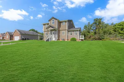 351 Center Grange Rd, Center Township, PA 15061 - Photo 3