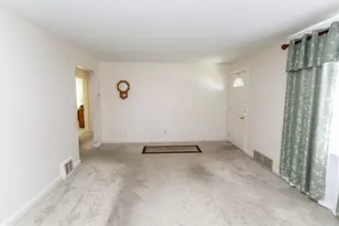 930 Franklin Ave, Connellsville, PA 15425 - Photo 11