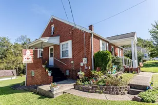 930 Franklin Ave, Connellsville, PA 15425 - Photo 3