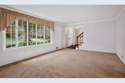 372 Cavan Dr, Pittsburgh, PA 15236 - Photo 7
