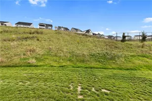 207 Yellowwood Ct, South Strabane, PA 15301 - Photo 27