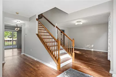 502 Meade Dr, Robinson Twp, PA 15136 - Photo 3