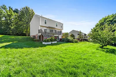 502 Meade Dr, Robinson Twp, PA 15136 - Photo 29