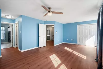 502 Meade Dr, Robinson Twp, PA 15136 - Photo 15
