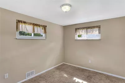 402 Highland Ave, Sewickley Township, PA 15637 - Photo 9