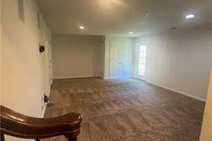 1906 Pointe View Dr, Adams Township, PA 16066 - Photo 25
