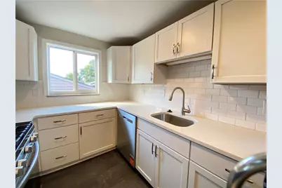 5028 Skylark Ave, West Mifflin, PA 15122 - Photo 11
