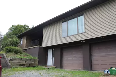 104 Younkins Dr, Buffalo Township, PA 16055 - Photo 1