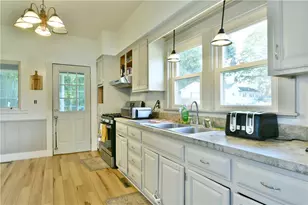 27 Morgan St, Greenville Boro, PA 16125 - Photo 7