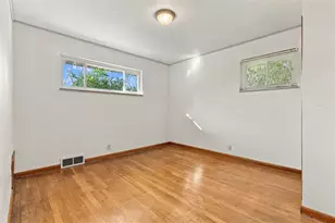 643 Lougeay Rd, Pittsburgh, PA 15235 - Photo 11