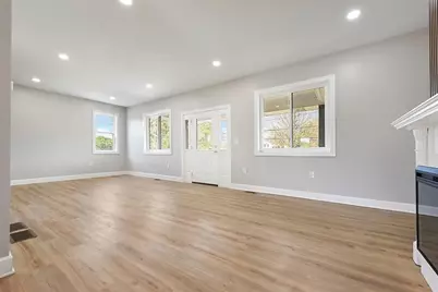 1076 Chapel Rd, Center Township, PA 15061 - Photo 11