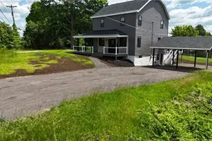 1076 Chapel Rd, Center Township, PA 15061 - Photo 3