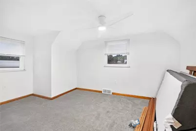 1420 Collins Avenue, Jefferson Hills, PA 15025 - Photo 25