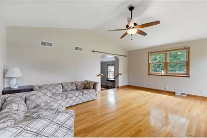 2619 Linda Dr, Murrysville, PA 15668 - Photo 3