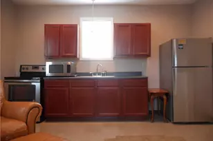 825/831 6th St, California, PA 15419 - Photo 3