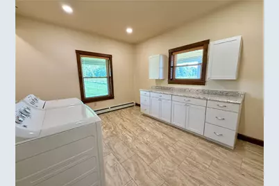1666 District Rd, Fairview Township, PA 16124 - Photo 27