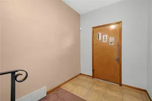 301 Russellwood Ave, McKees Rocks, PA 15136 - Photo 3