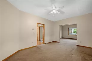 301 Russellwood Ave, McKees Rocks, PA 15136 - Photo 7