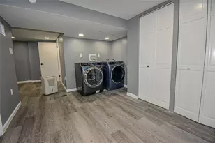 392 Whittier Dr, Pittsburgh, PA 15235 - Photo 25