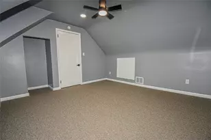 392 Whittier Dr, Pittsburgh, PA 15235 - Photo 21