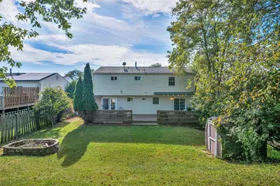 247 Darlan Hill Dr, Pittsburgh, PA 15239 - Photo 3