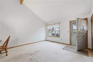 306 Evergreen Ct, Saxonburg Boro, PA 16056 - Photo 5