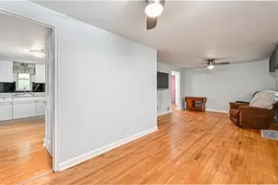 1337 Hamilton Rd, Pittsburgh, PA 15234 - Photo 3