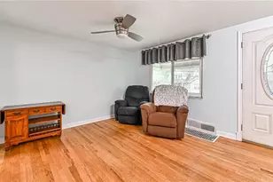 1337 Hamilton Rd, Pittsburgh, PA 15234 - Photo 5