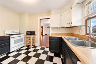 466 Jackson St, Rochester, PA 15074 - Photo 9