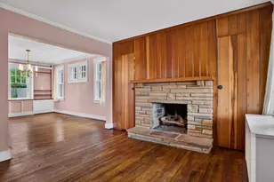 246 Hazel Dr, Pittsburgh, PA 15228 - Photo 9