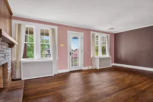 246 Hazel Dr, Pittsburgh, PA 15228 - Photo 11