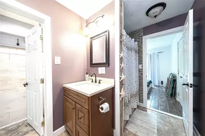 715 Powers Dr, Pittsburgh, PA 15090 - Photo 21