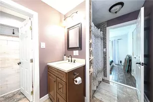 715 Powers Dr, Pittsburgh, PA 15090 - Photo 21