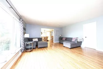 715 Powers Dr, Pittsburgh, PA 15090 - Photo 5