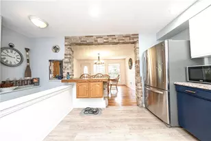 715 Powers Dr, Pittsburgh, PA 15090 - Photo 11