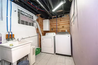 715 Powers Dr, Pittsburgh, PA 15090 - Photo 29