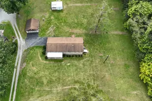 398 Moccasin Hollow Rd, Mount Pleasant Township, PA 15666 - Photo 25